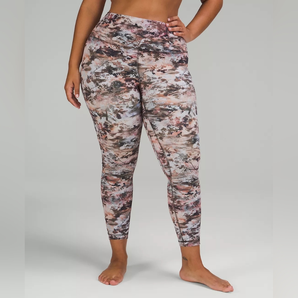 Lululemon Align Pant 25" high rise size 4, Future Utopia Multi